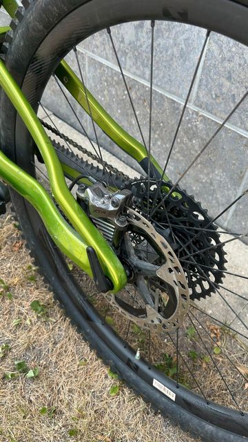 Tweedehands Merida ONE-SIXTY 10K 2023 2024 Mountainbike — afbeelding 3 van 19