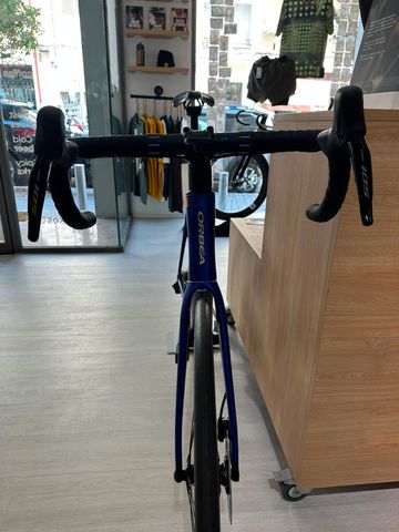 Orbea Orca M35i 2026 2026 Road & Gravel usato, Blu — immagine 2 di 4
