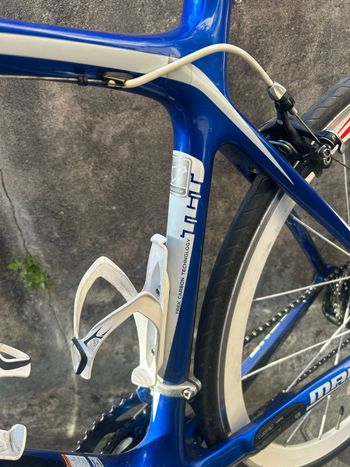 Used Trek Madone Shimano 105 2018 Road & Gravel, Blue — image 8 of 10