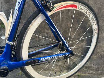 Used Trek Madone Shimano 105 2018 Road & Gravel, Blue — image 4 of 10