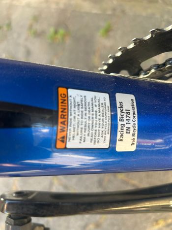 Used Trek Madone Shimano 105 2018 Road & Gravel, Blue — image 9 of 10