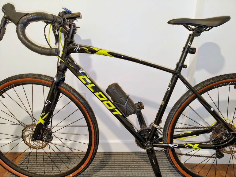 Tweedehands Cloot 700 x Custom Shimano Claris 2023 Road & Gravel — afbeelding 5 van 14