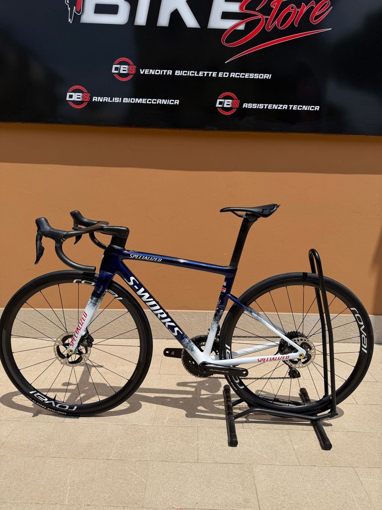 Used Specialized S-Works Tarmac SL8 - Shimano Dura-Ace Di2 2026 2026 Road & Gravel, White — image 9 of 9