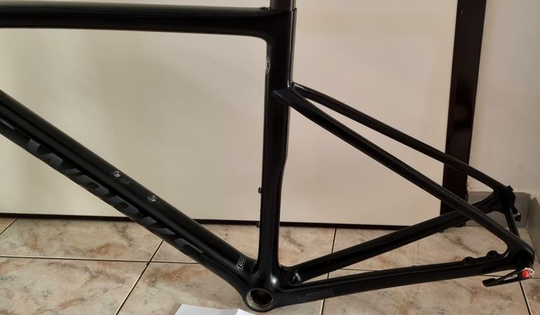 Used Specialized S-Works Tarmac SL6 Disc Frameset 2020 Frameset 2020 Road & Gravel, Black — image 8 of 11