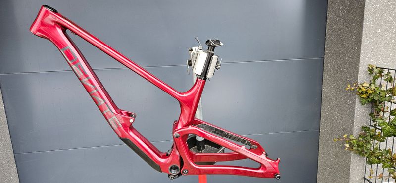 Used Deviate CLAYMORE Frame 2023 Frameset 2023 MTB