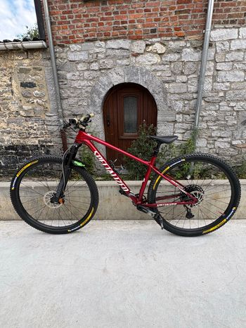 Gebrauchtes Specialized Chisel Comp 2022 2022 Mountainbike, Rot, 29 — Bild 2 von 3
