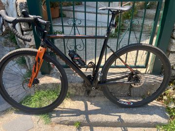 Guerciotti Greto Disc GRX 2022 2022 Road & Gravel usato, Nero — immagine 1 di 8