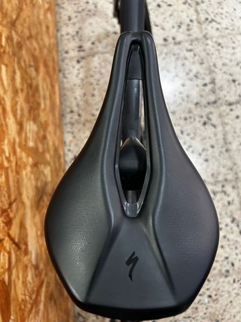 Used Specialized Tarmac SL7 Comp - Shimano 105 Di2 2024 2024 Road & Gravel, Black — image 7 of 13
