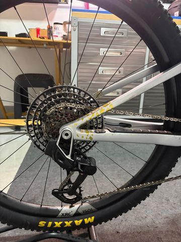 Tweedehands Orbea Oiz Sram Eagle Transmission XX SL 2021 Mountainbike — afbeelding 2 van 11