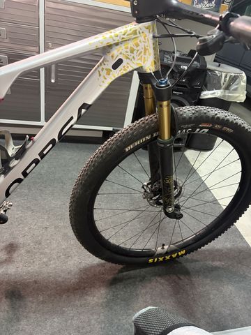 Tweedehands Orbea Oiz Sram Eagle Transmission XX SL 2021 Mountainbike — afbeelding 10 van 11