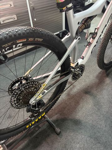 Tweedehands Orbea Oiz Sram Eagle Transmission XX SL 2021 Mountainbike — afbeelding 3 van 11