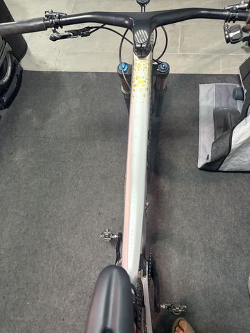 Tweedehands Orbea Oiz Sram Eagle Transmission XX SL 2021 Mountainbike — afbeelding 6 van 11