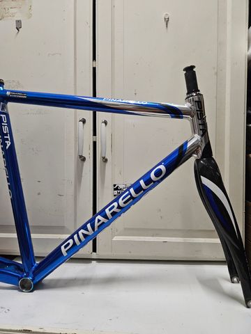 Używany Pinarello Custom Frameset 2010 Road & Gravel — zdjęcie 3 z 15