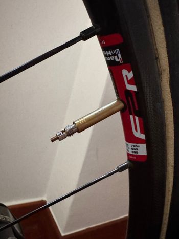 Tweedehands Pinarello DOGMA F RED ETAP AXS Rim 2024 2024 Road & Gravel — afbeelding 9 van 15