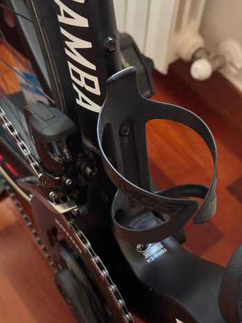 Tweedehands Pinarello DOGMA F RED ETAP AXS Rim 2024 2024 Road & Gravel — afbeelding 7 van 15