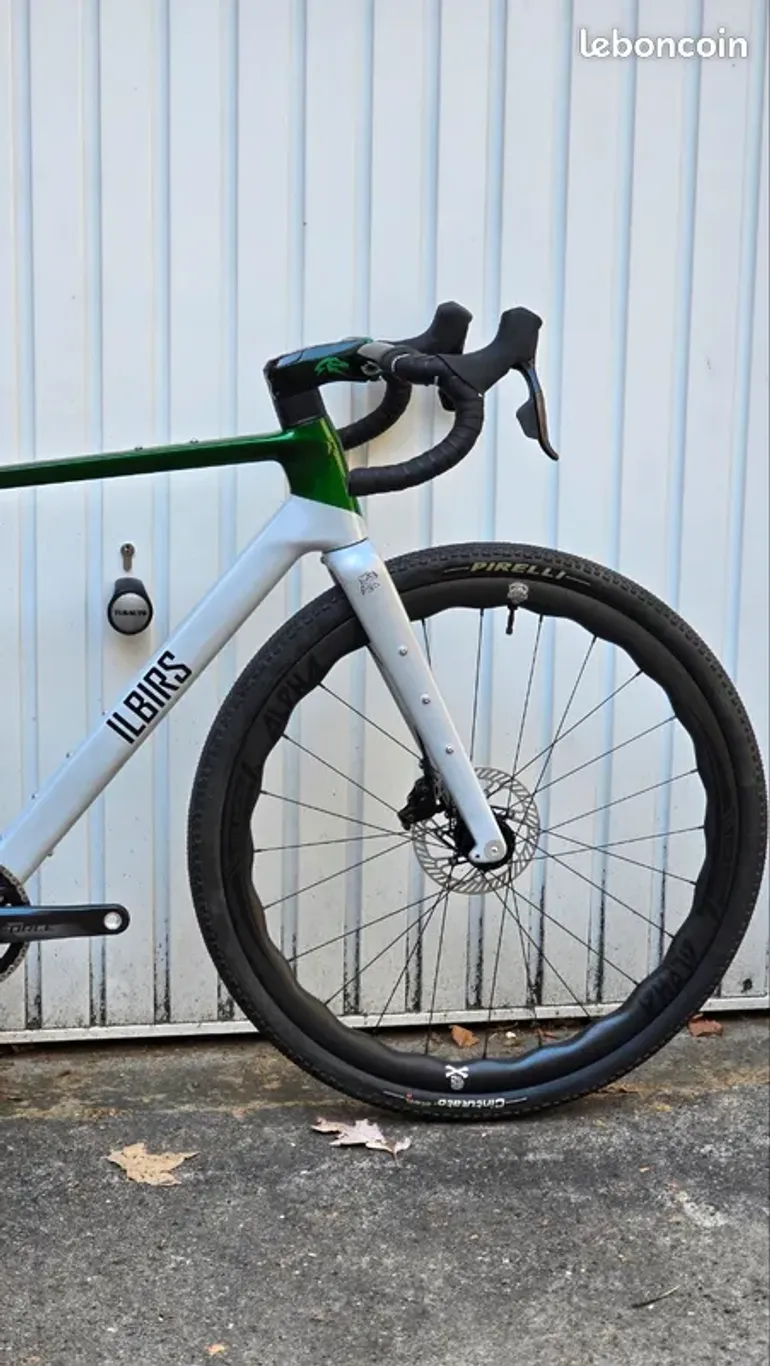 Tweedehands ILBIRS Gravel Carbone SRAM Force AXS XPLR 2026 Road & Gravel — afbeelding 2 van 15