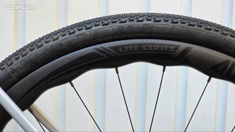 Tweedehands ILBIRS Gravel Carbone SRAM Force AXS XPLR 2026 Road & Gravel — afbeelding 14 van 15
