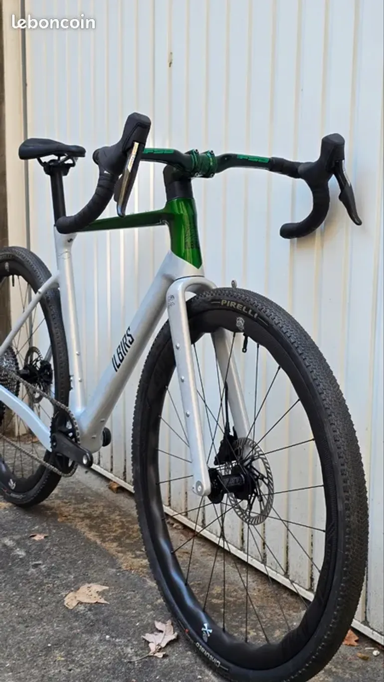 Tweedehands ILBIRS Gravel Carbone SRAM Force AXS XPLR 2026 Road & Gravel — afbeelding 6 van 15