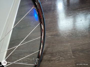 Używany GT Custom Shimano Sora 2012 Road & Gravel — zdjęcie 15 z 17