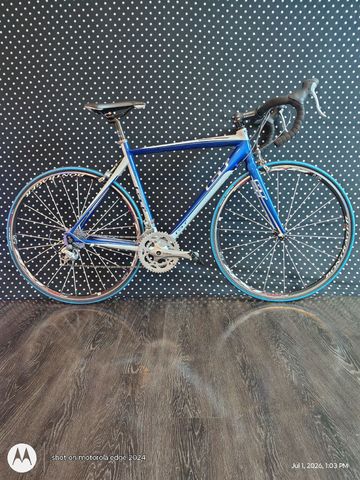Used GT Custom Shimano Sora 2012 Road & Gravel