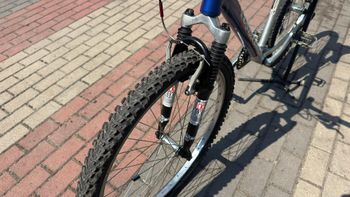 Univega Alipna 590 2003 Mountainbike de segunda mano, Azul — imagen 4 de 10