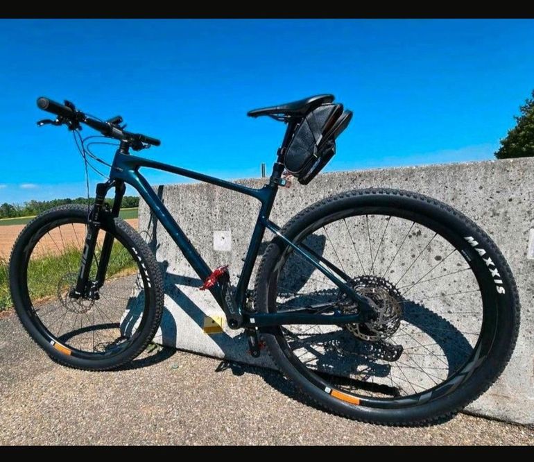 Used Giant XTC Advanced SL 29 1 2022 2022 Mountainbike, Green, 29 — image 1 of 6