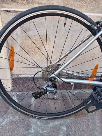 Used Cannondale Caad Shimano Claris 2022 Road & Gravel, Light Gray — image 3 of 11