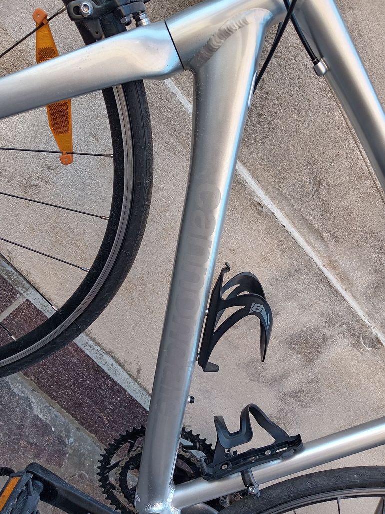 Used Cannondale Caad Shimano Claris 2022 Road & Gravel, Light Gray — image 6 of 11