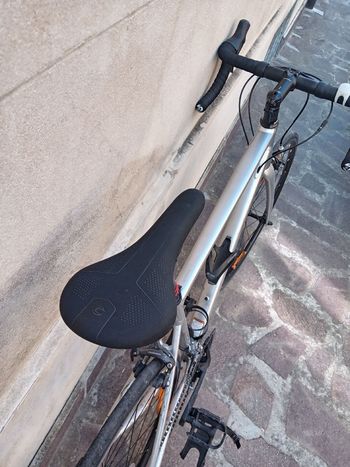 Used Cannondale Caad Shimano Claris 2022 Road & Gravel, Light Gray — image 10 of 11