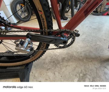 Tweedehands Focus Raven Shimano Deore XT 2023 Mountainbike — afbeelding 4 van 8