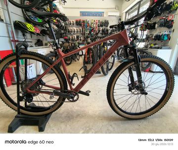 Tweedehands Focus Raven Shimano Deore XT 2023 Mountainbike — afbeelding 2 van 8