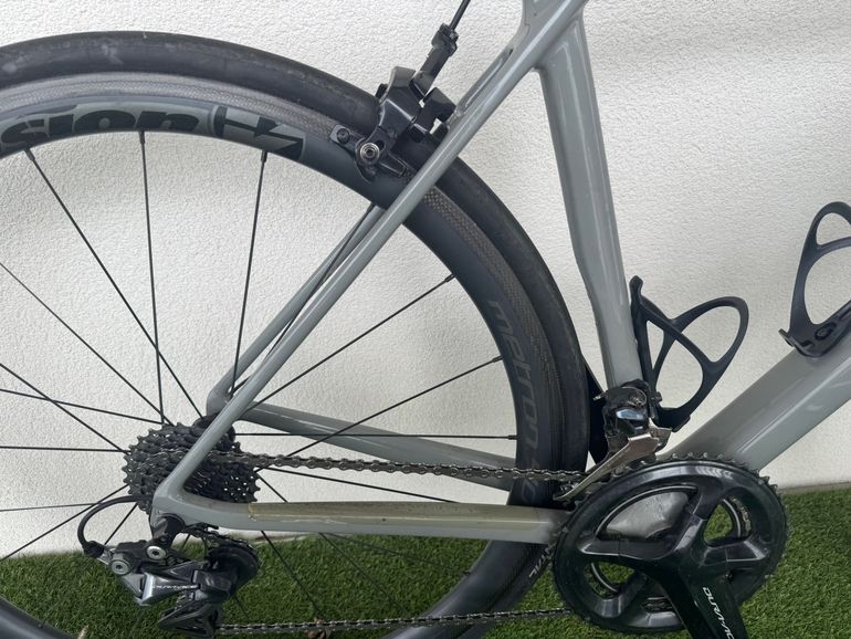 Canyon Ultimate CF SL 7 — Dura-Ace - 2020 2020 Road & Gravel d'occasion — image 3 sur 8