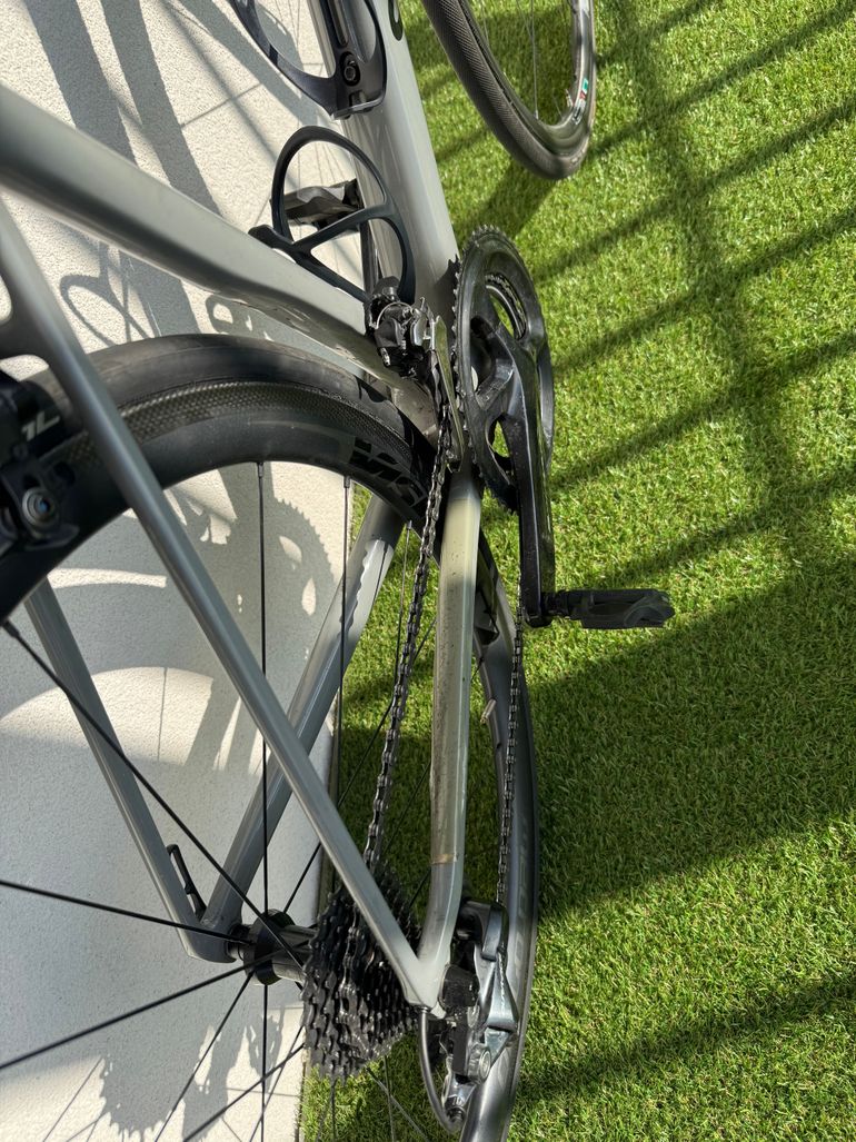 Canyon Ultimate CF SL 7 — Dura-Ace - 2020 2020 Road & Gravel d'occasion — image 7 sur 8