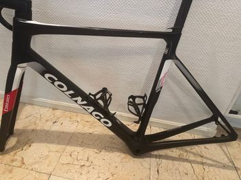 Used Colnago V4Rs Disc Dura-Ace Di2 9200 w/Fulcrum Racing Wind 400 Wheels 2024 Frameset 2024 Road & Gravel, Black — image 15 of 17