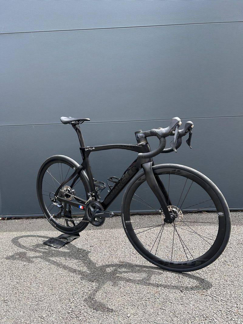 Brugt Pinarello Dogma F12 Disk Ultegra DEMO Bike 2021 2021 Road & Gravel