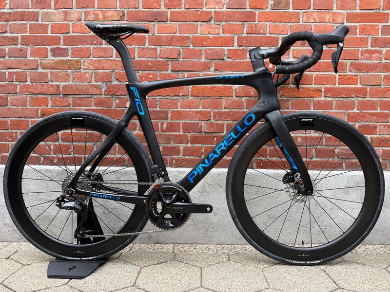 Used Pinarello Dogma Shimano 105 Di2 2024 Road & Gravel