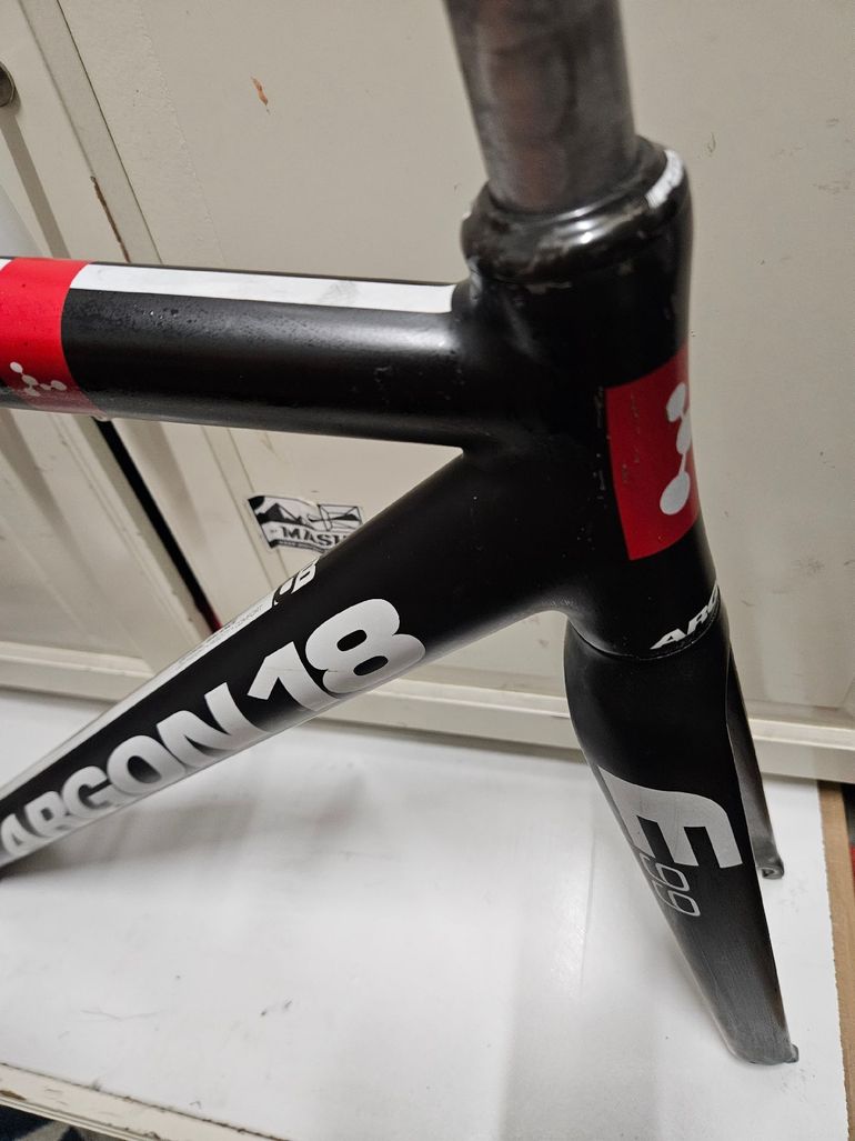 Argon18 Custom Frameset 2019 Road & Gravel d'occasion — image 7 sur 9