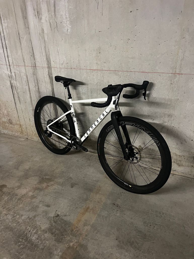 Commencal 365 SIGNATURE 2023 2023 Road & Gravel d'occasion — image 5 sur 13