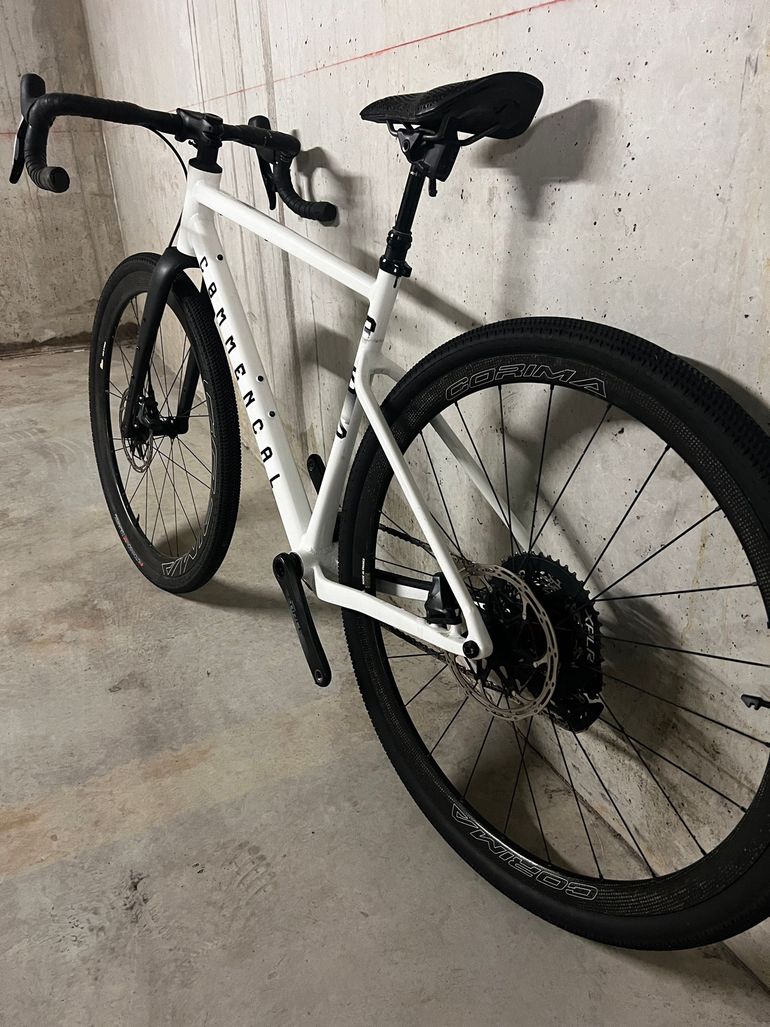 Commencal 365 SIGNATURE 2023 2023 Road & Gravel d'occasion — image 2 sur 13
