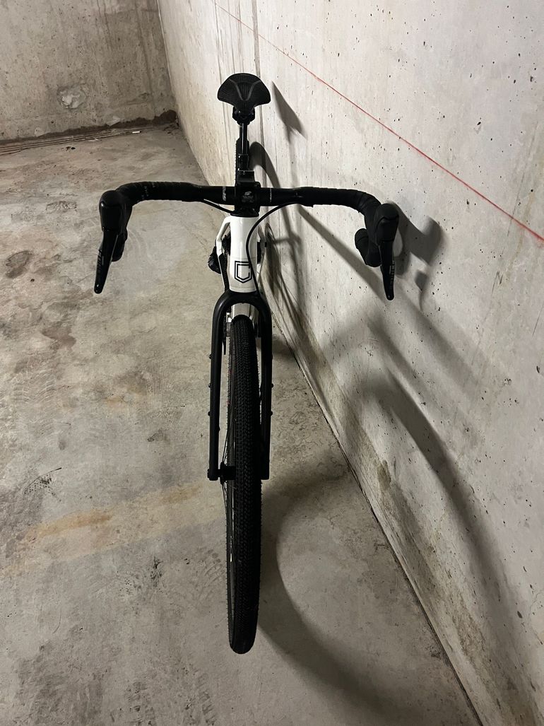 Commencal 365 SIGNATURE 2023 2023 Road & Gravel d'occasion — image 12 sur 13