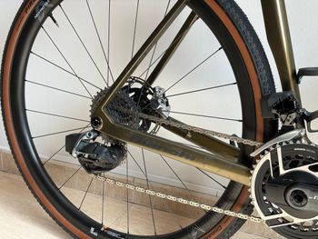 Used Bianchi Impulso PRO 2026 2026 Road & Gravel, Green — image 4 of 9