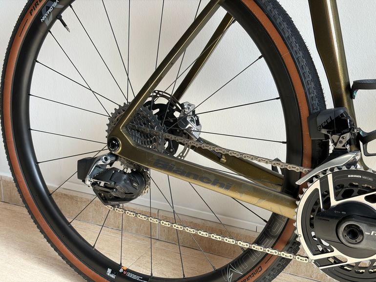 Used Bianchi Impulso PRO 2026 2026 Road & Gravel, Green — image 4 of 9