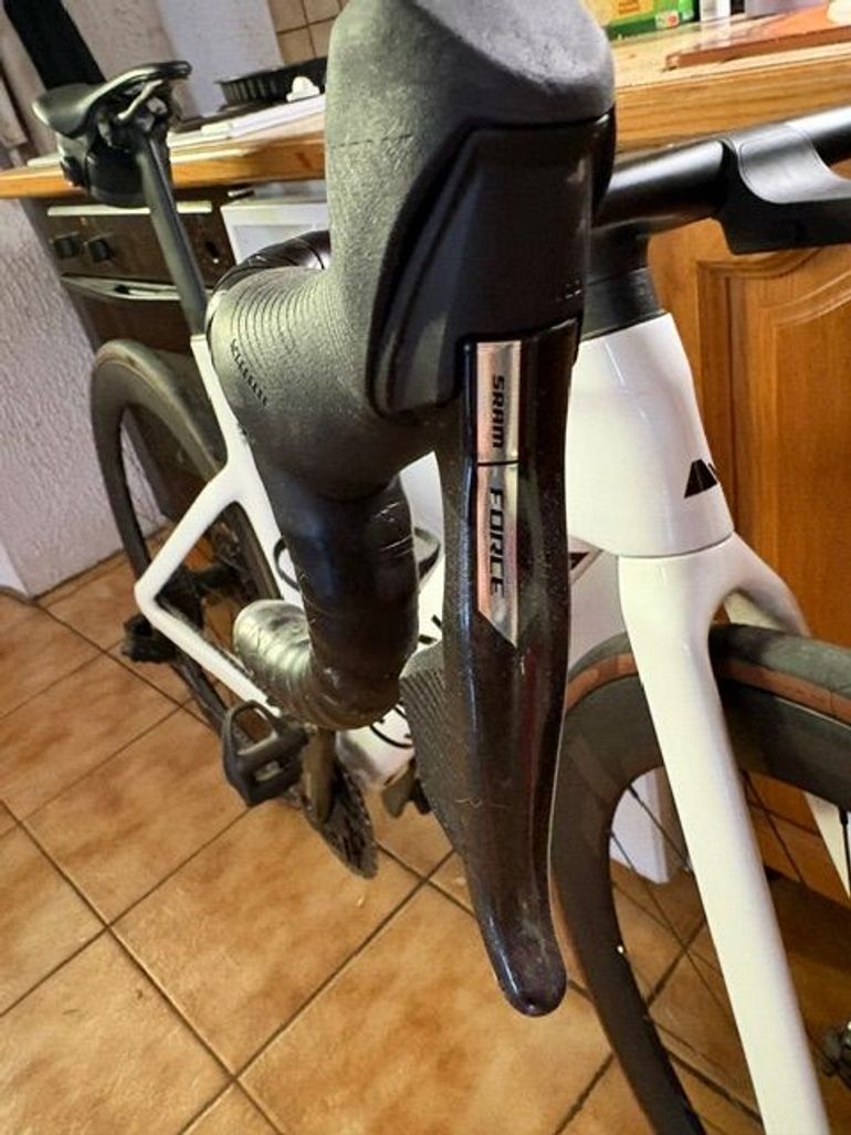Canyon Aeroad CF SLX 8 AXS 2025 2025 Road & Gravel d'occasion — image 23 sur 42