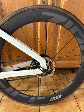 Canyon Aeroad CF SLX 8 AXS 2025 2025 Road & Gravel d'occasion — image 21 sur 42