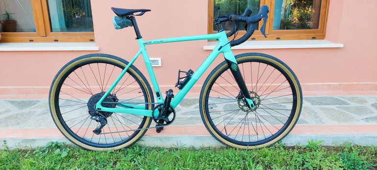 Bianchi Impulso Pro GRX 2023 2023 Road & Gravel d'occasion — image 1 sur 4