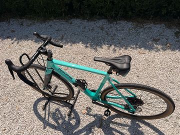Used Bianchi Impulso Pro GRX 2023 2023 Road & Gravel, Green — image 7 of 25