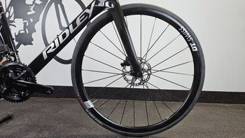 Ridley NOAH DISC 105 Di2 *0 Km* 2025 Road & Gravel de segunda mano, Negro — imagen 16 de 19