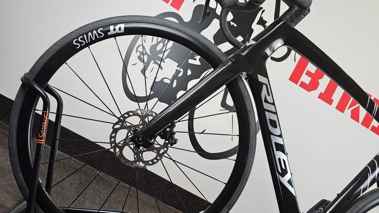 Ridley NOAH DISC 105 Di2 *0 Km* 2025 Road & Gravel de segunda mano, Negro — imagen 8 de 19
