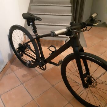Używany Trek FX Sport 6 2023 2023 Urban — zdjęcie 2 z 5