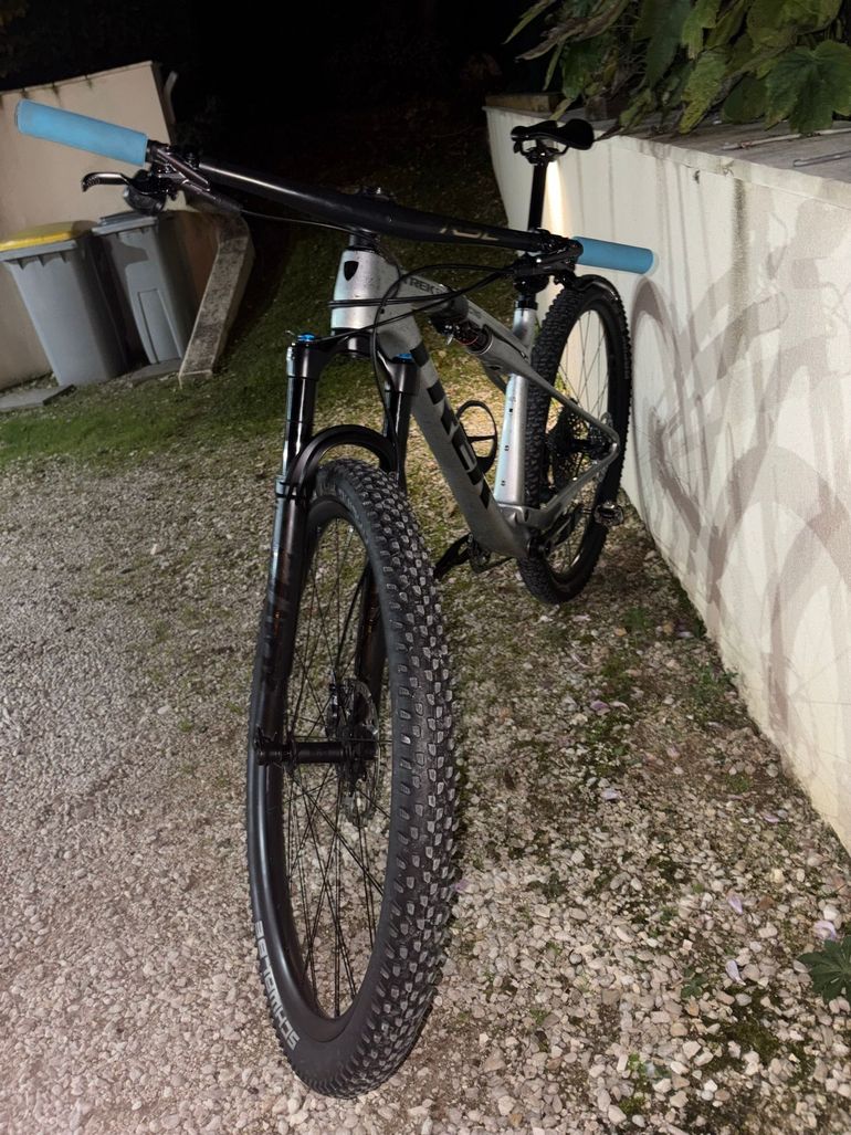 Trek Supercaliber SLR 9.8 X0 AXS T-Type Gen 2 2025 2025 Mountainbike d'occasion — image 5 sur 8